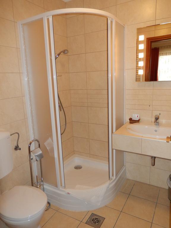 Frittmann Borhaz Bed and Breakfast Soltvadkert Kamer foto