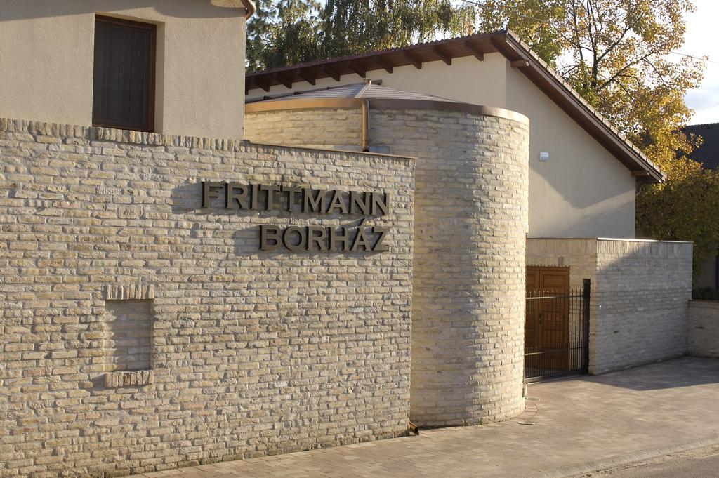 Frittmann Borhaz Bed and Breakfast Soltvadkert Buitenkant foto